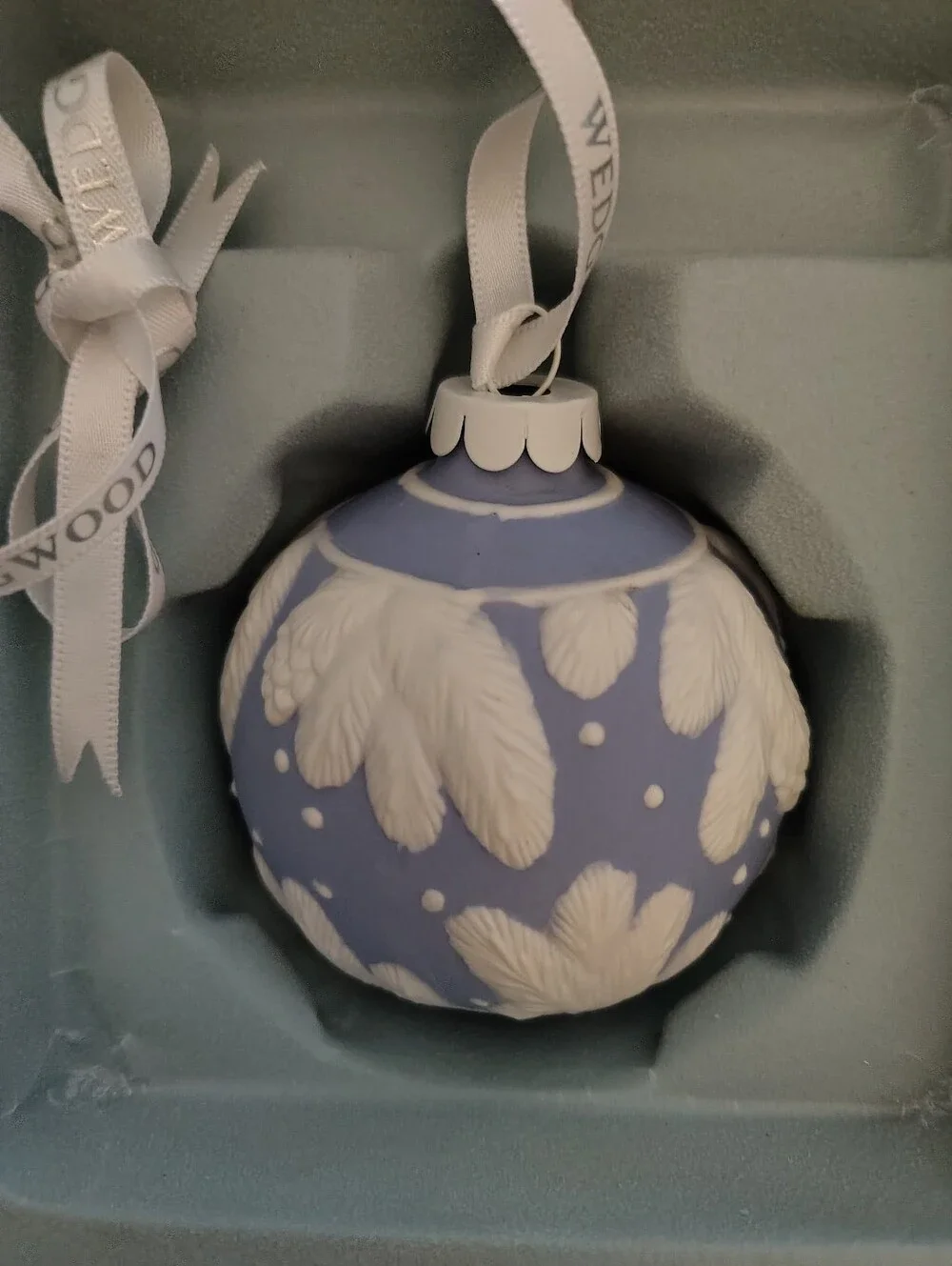 Wedgwood Lavender and White Jasperware Hanging Ornament 2008